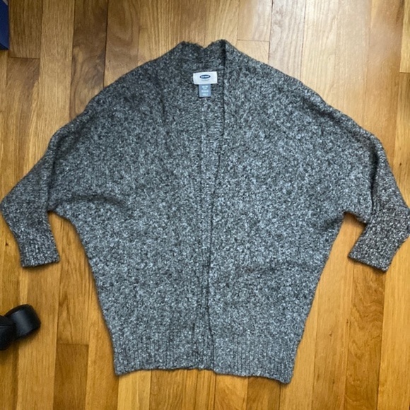 Old Navy Batwing Gray Cardigan Girls XS (5-6) - Picture 1 of 8